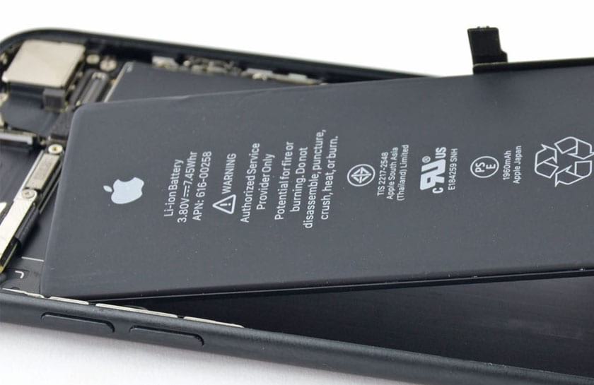 Tôi nên thay pin iPhone nào? Nơi nào là tốt nhất để thay pin iPhone? 12 Nên thay pin iPhone loại nào? Top 7 loại pin bạn cần biết