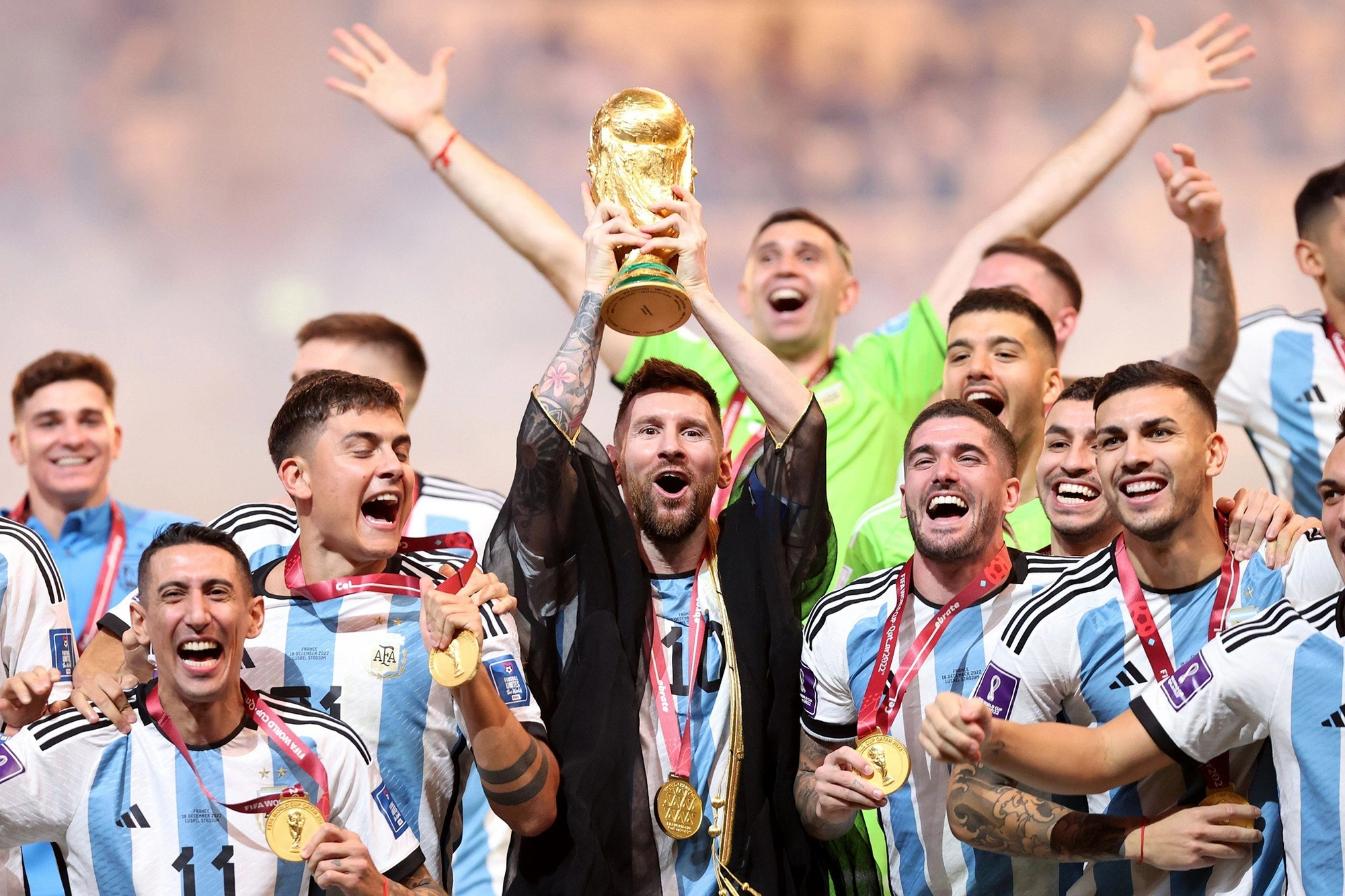 Tại sao FIFA muốn tổ chức World Cup 2030 ở 3 châu lục?